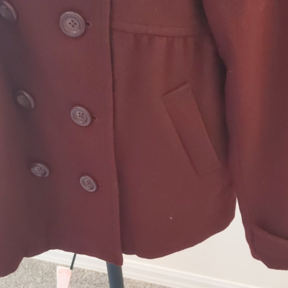 NWOT Faux-Fur Collar Coat - Picture 6 of 7